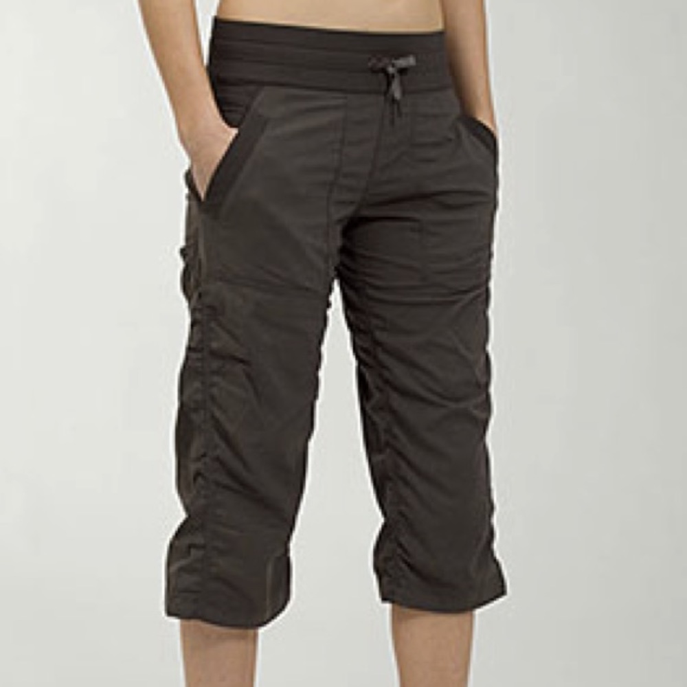 LIKE NEW lululemon studio dance crop pants